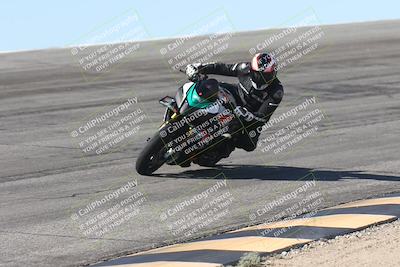 media/Oct-13-2025-Moto Forza (Mon) [[a66d839500]]/4-C Group/Session 2 (Bowl)/